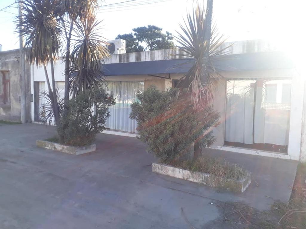 #3120695 | Venta | Casa | Santa Lucia (Martínez Crivelli )