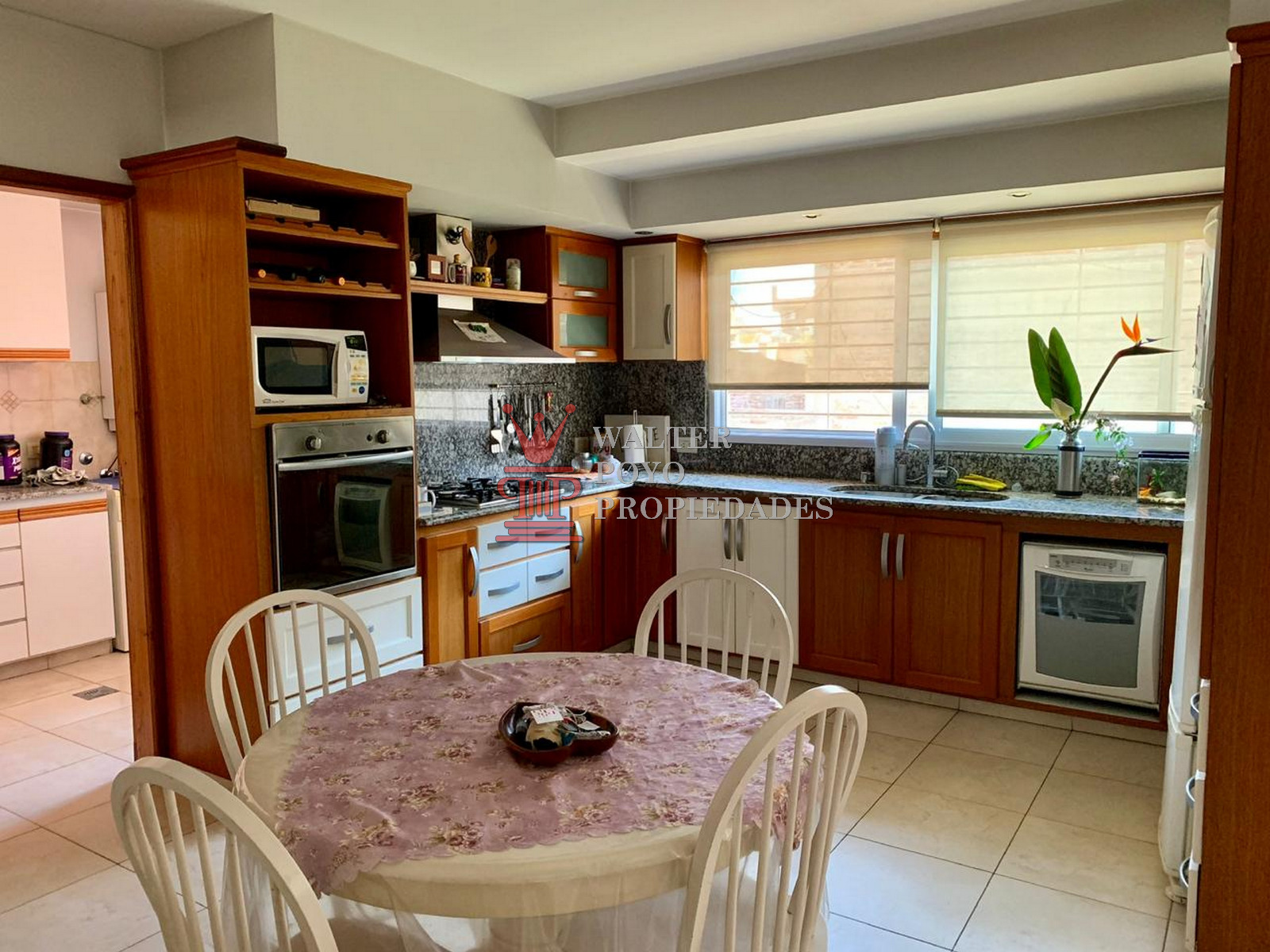 #1501645 | Venta | Casa | Ezpeleta Oeste (Walter Poyo Propiedades)