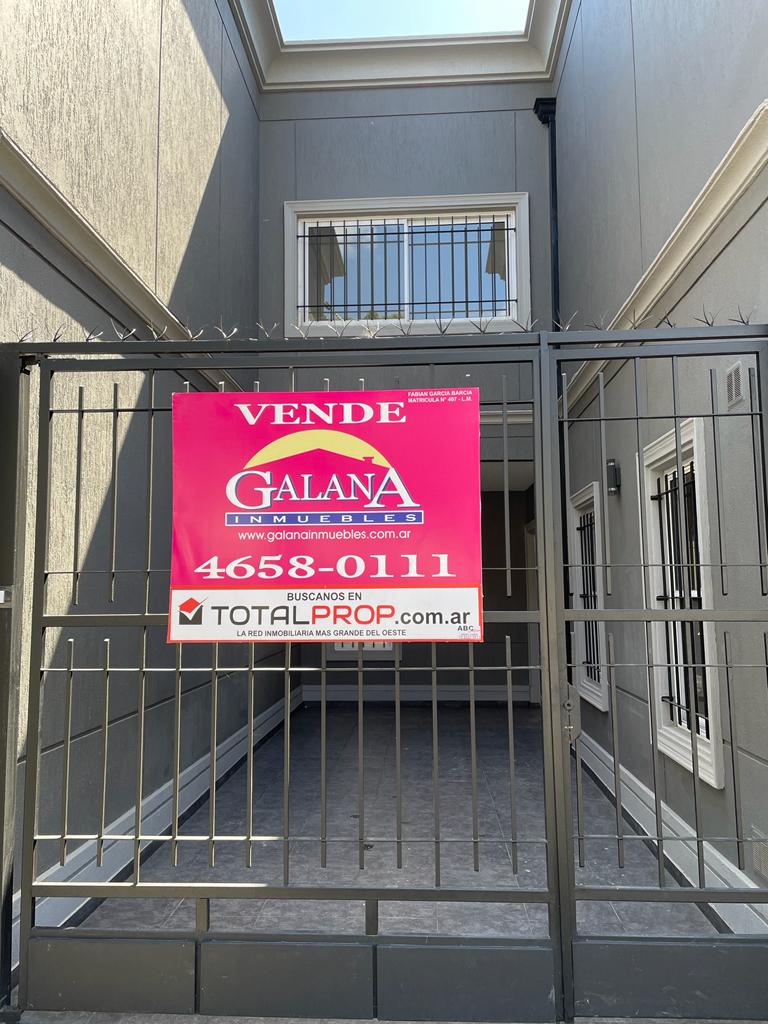 #3738709 | Venta | PH | Villa Luzuriaga (GALANA INMUEBLES)