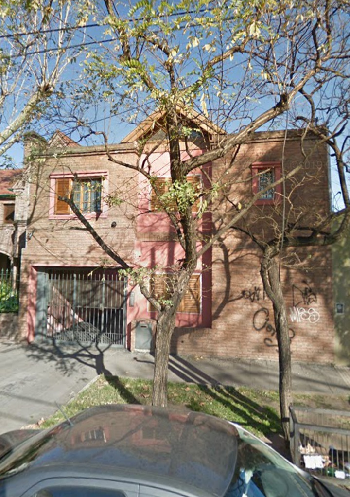 #3119968 | Venta | Casa | Lomas De Zamora (ROMAN GARCIA PROPIEDADES)