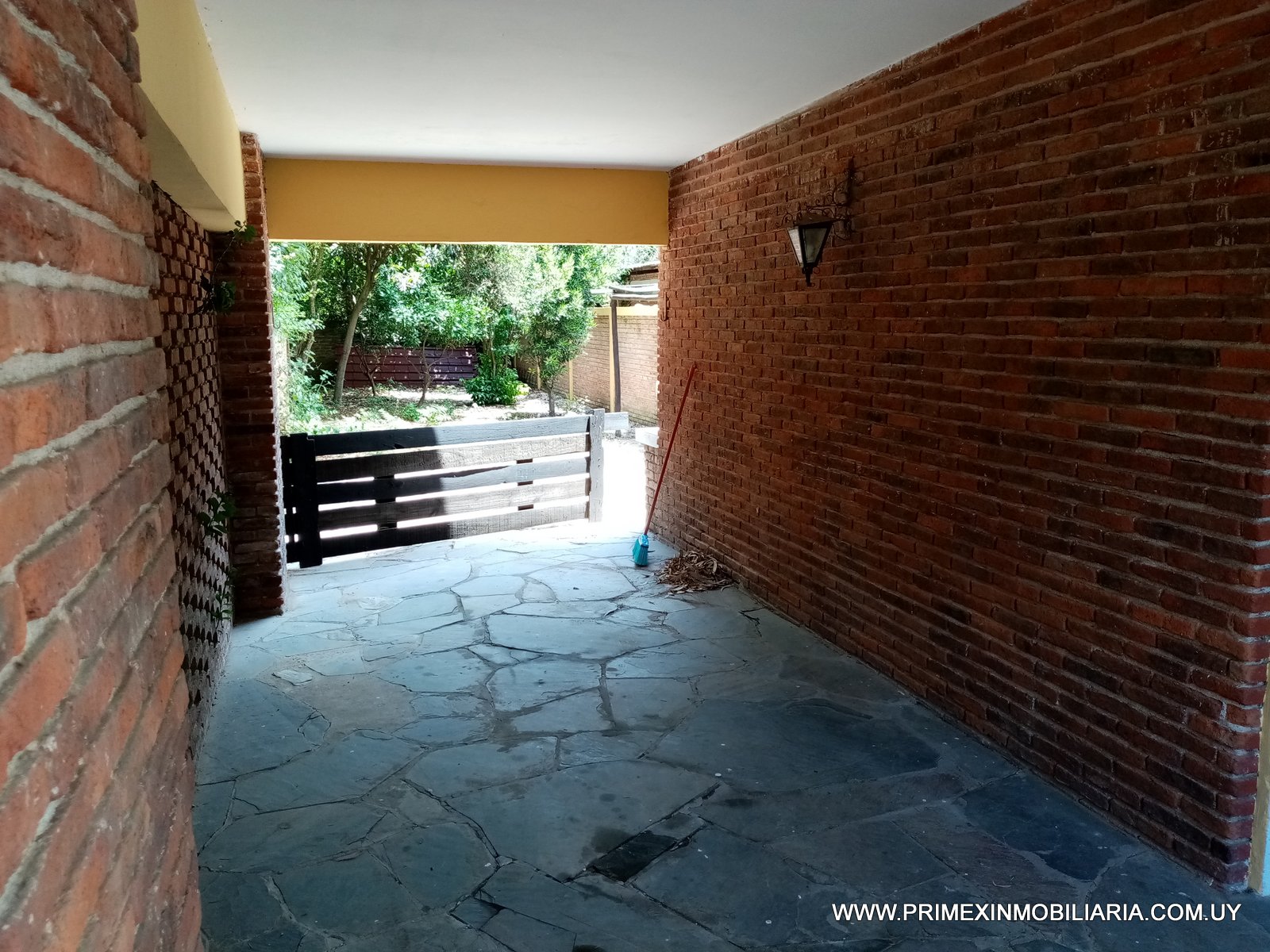 #2593957 | Venta | Casa | Pinares (Primex Servicios Inmobiliarios - Punta del Este)