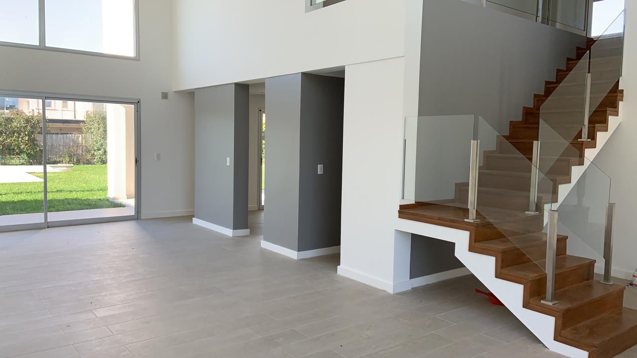 #3310530 | Venta | Casa | Fincas de Iraola 2 (Patricia Respano Bienes Raíces)
