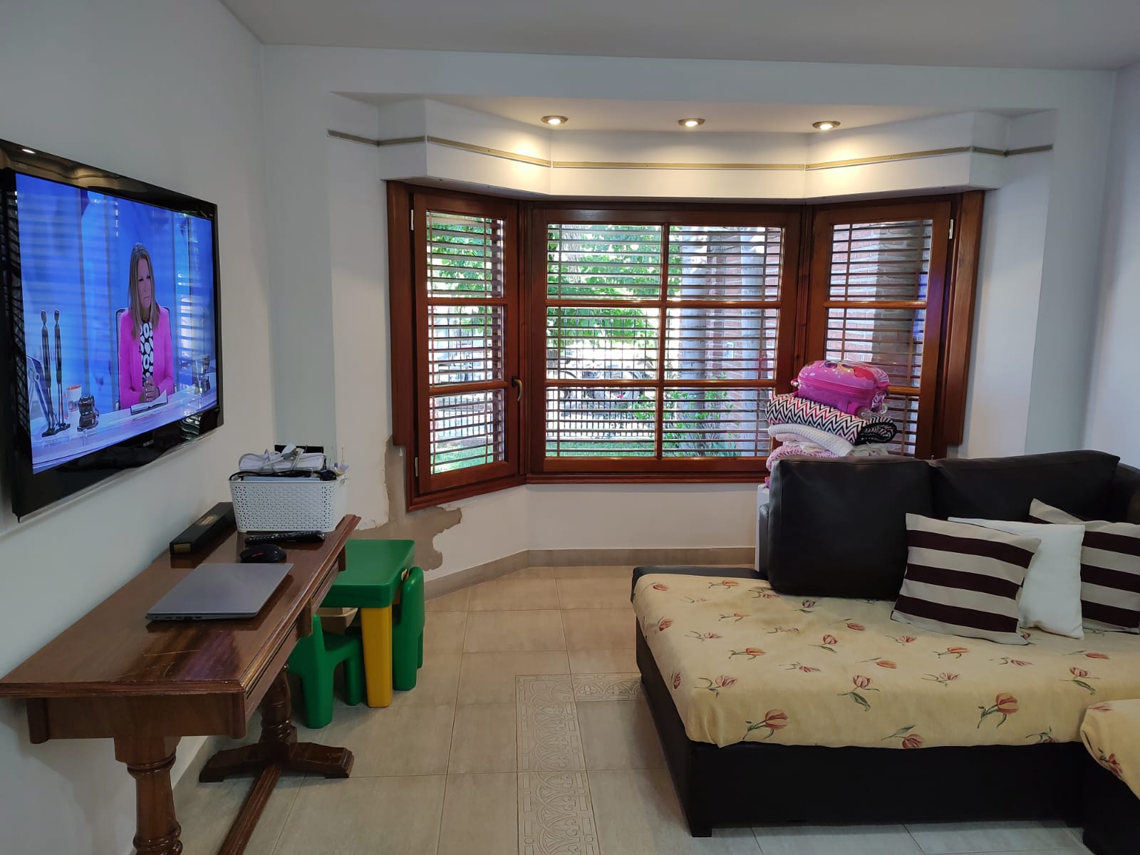 #3215921 | Venta | Casa | Luis Guillon (Adrian Buono Negocios Inmobiliarios)