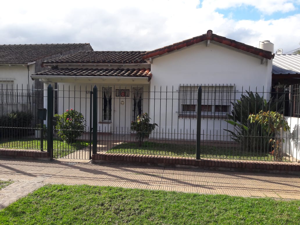 #2374199 | Venta | Casa | El Talar (Juan Baldo Propiedades)