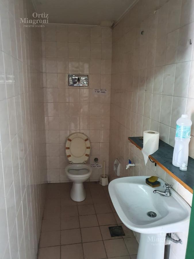 #2653178 | Alquiler | Local | Lomas De Zamora (Ortiz Mingroni propiedades)