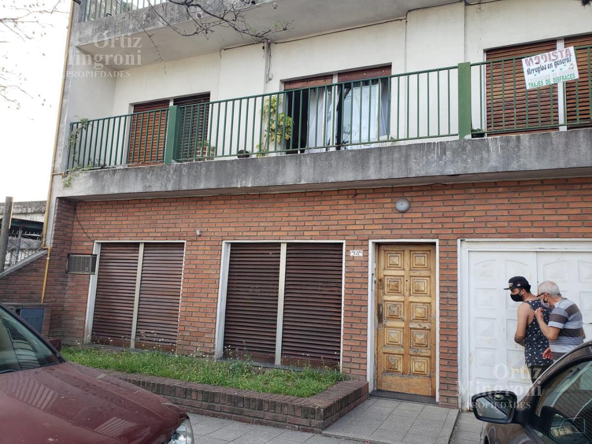 #2343390 | Sale | House | Lomas De Zamora (Ortiz Mingroni propiedades)