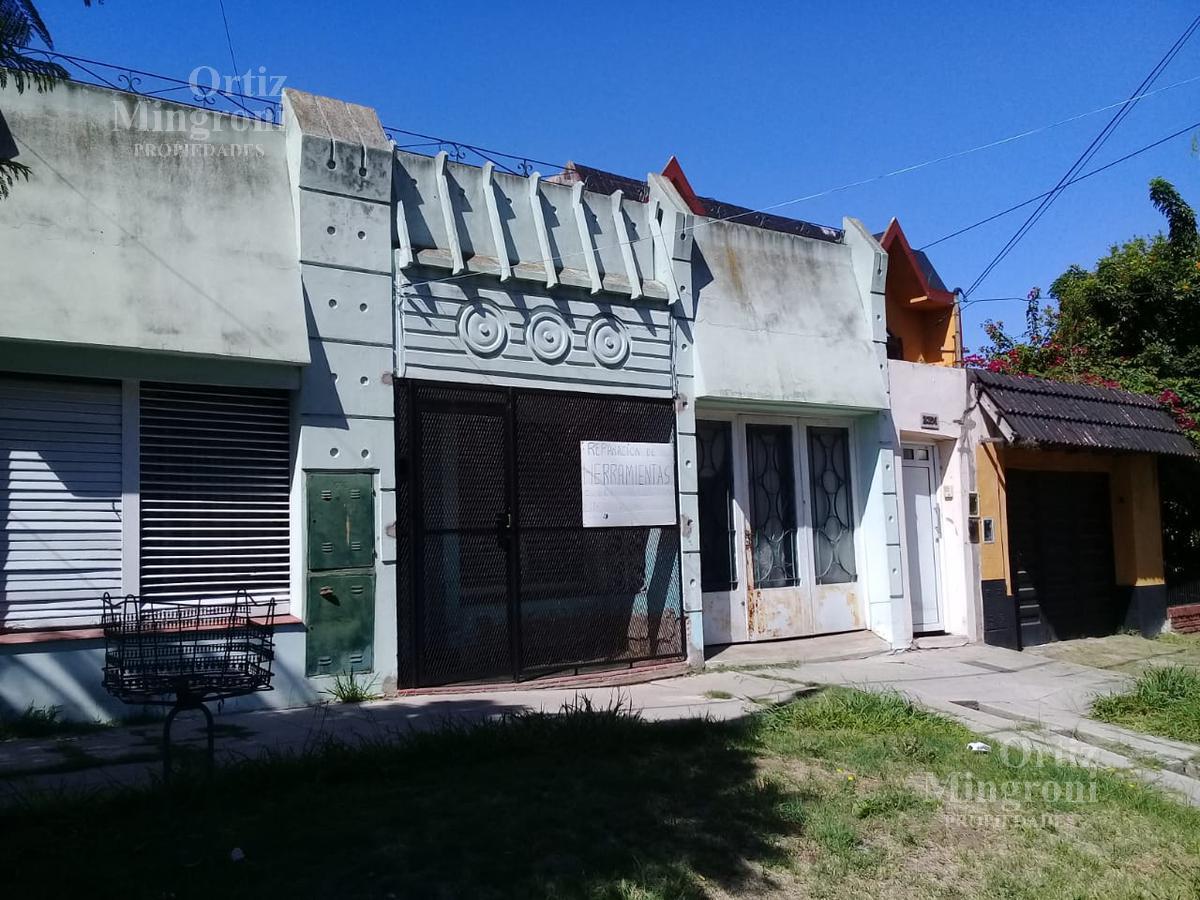 #1794788 | Venta | Casa | Lomas De Zamora (Ortiz Mingroni propiedades)