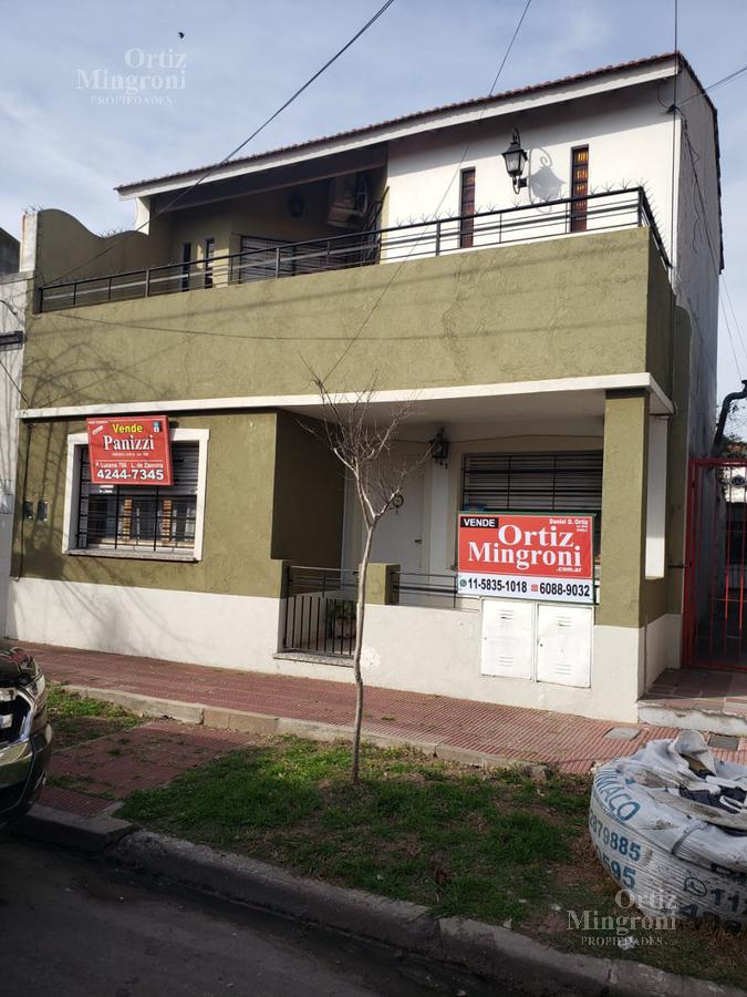 #437769 | Sale | House | Lomas De Zamora (Ortiz Mingroni propiedades)